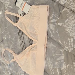 $4 ADD TO BUNDLE TO LOWER PRICE sofia vergara pink bralette xs BUNDLE ONLY
